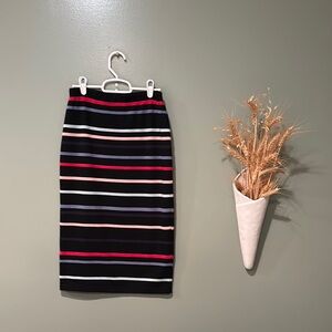 Max Studio Black Colorful Stripe Design Pencil Skirt. Elastic Waist XSmall NWOT